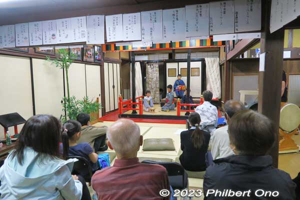 Asahiyama float kabuki practice session