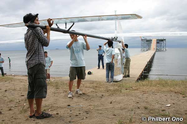 Birdman Rally in Matsubara Beach, Hikone