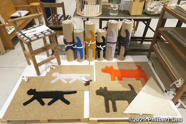 Umi no Schole store rugs